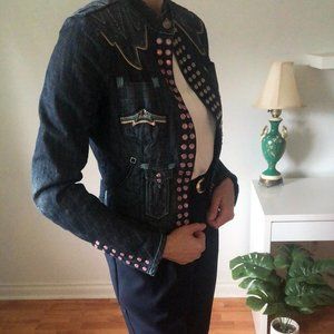 Parasuco Denim Jacket w/ Unique Details